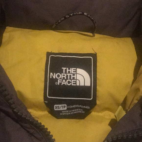 North Face Jacket - Picture 2 of 5